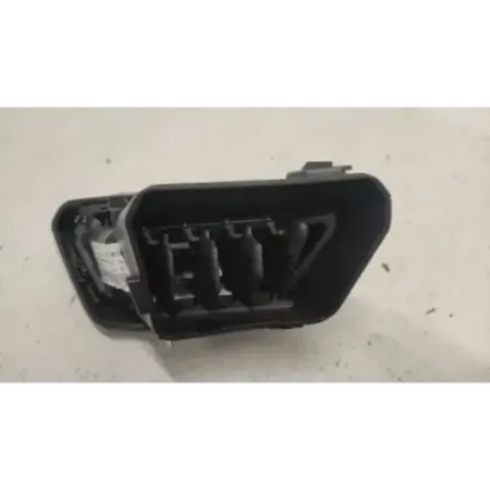 Grille aeration peugeot 208