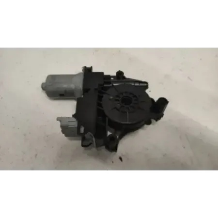 Moteur leve-glace avant gauche peugeot 208