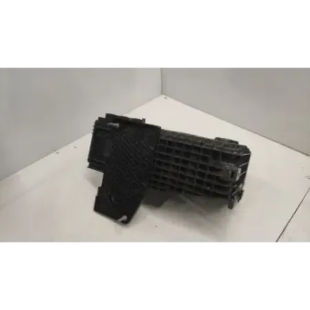 Bac a batterie peugeot 208