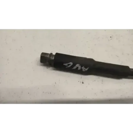 Flexible de frein avant gauche peugeot 208