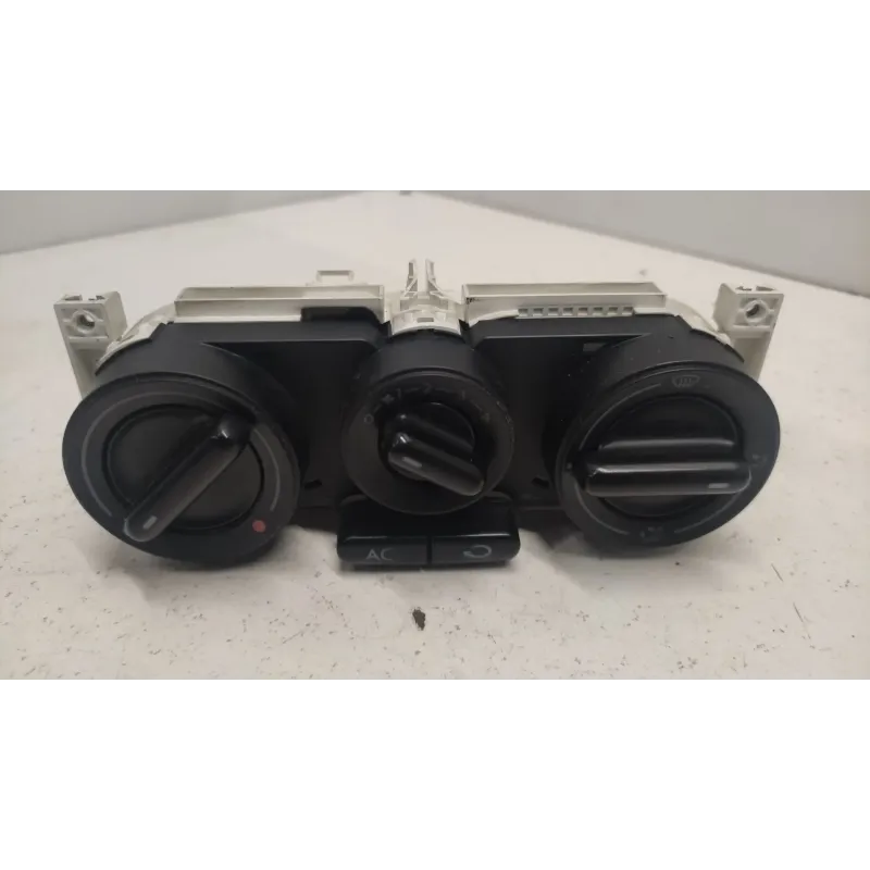 Commande climatisation volkswagen new beetle 1c/9c/1y