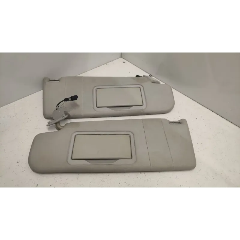 Lot pare soleil volkswagen new beetle 1c/9c/1y