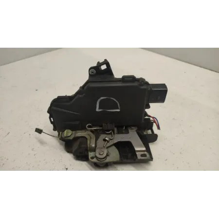 Serrure porte avant droit volkswagen new beetle 1c/9c/1y