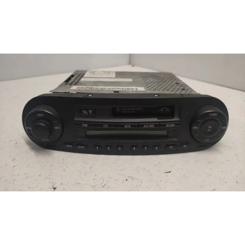 Autoradio specifique volkswagen new beetle 1c/9c/1y