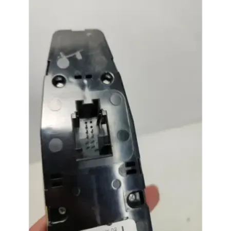 Commande leve-glace porte avant gauche bmw serie 3 f30/f31