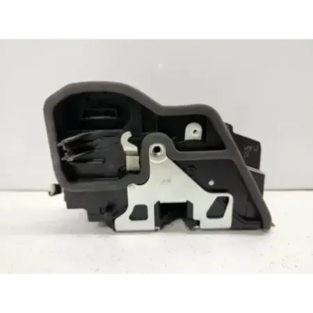 Serrure porte arriere droite bmw serie 3 f30/f31