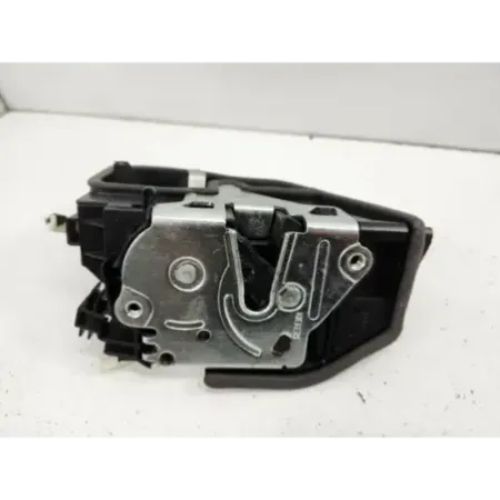 Serrure porte arriere droite bmw serie 3 f30/f31