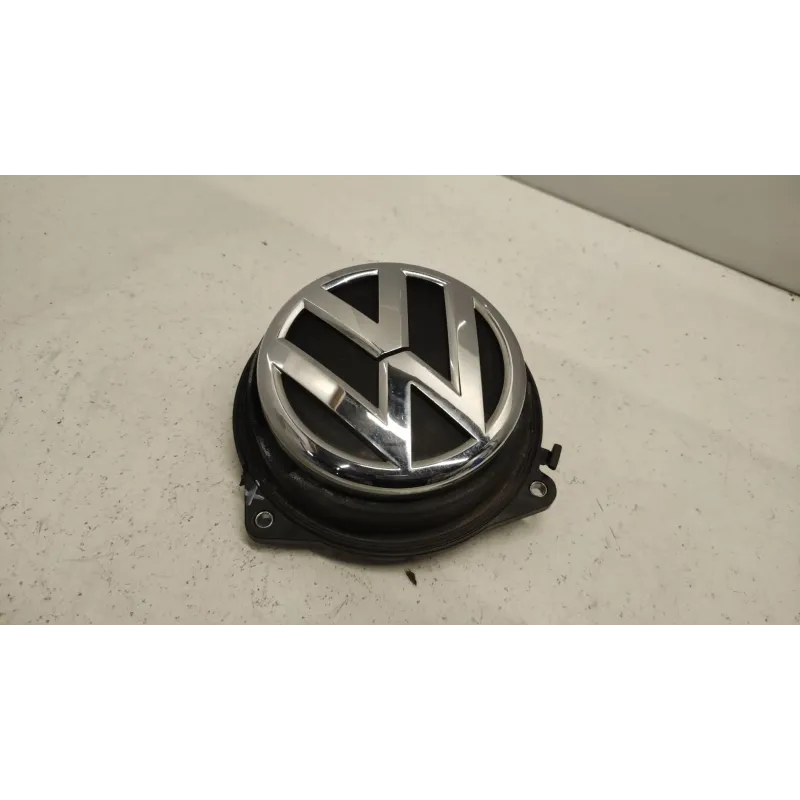 Poignee malle hayon coffre volkswagen polo 6r/6c v