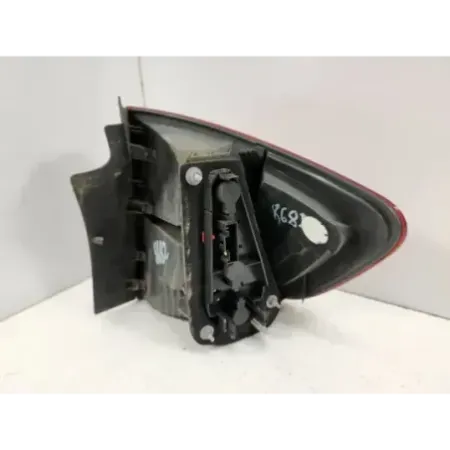 Feu arriere gauche bmw x1 e84