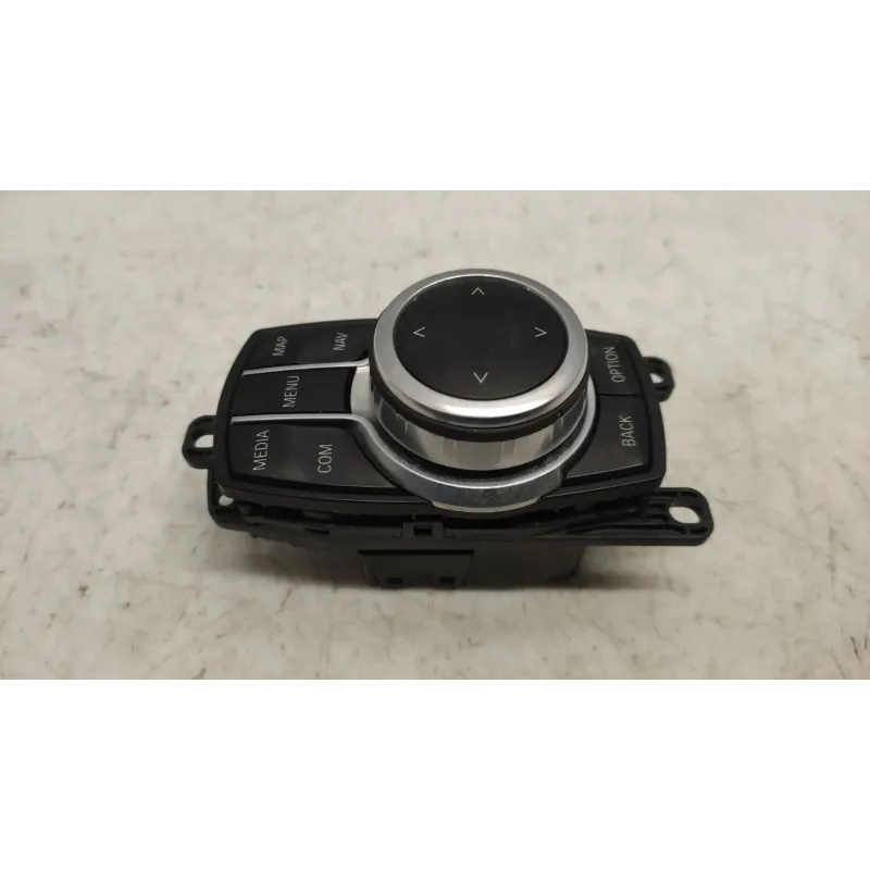 Commande navigation gps bmw serie 1 f20/f21