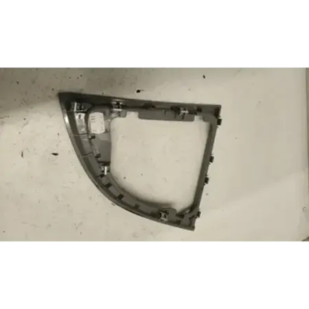Insert decoratif bmw serie 1 e87/e81