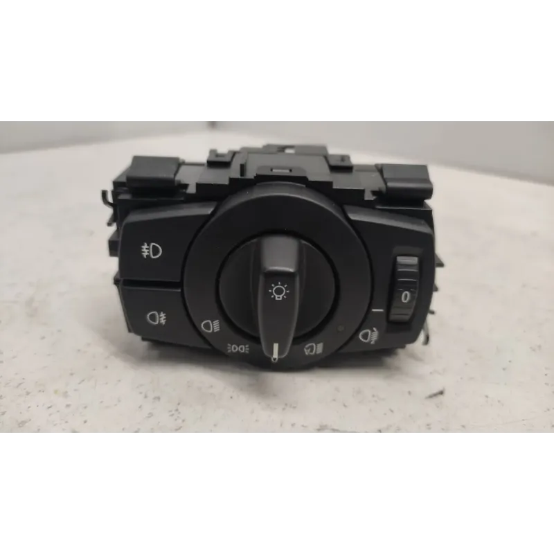 Commande eclairage bmw serie 1 e87/e81
