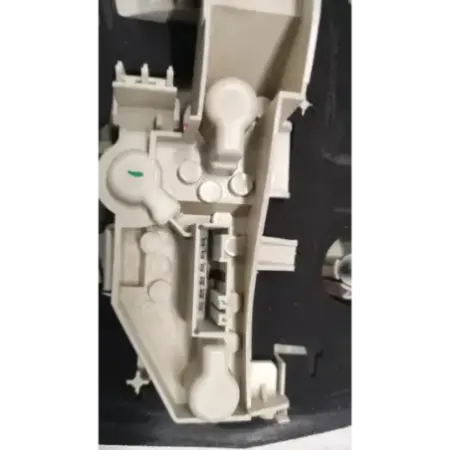 Feu arriere gauche bmw serie 1 e87/e81