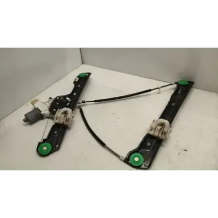 Mecanisme + moteur de leve-glace avant gauche bmw serie 1 e87/e81