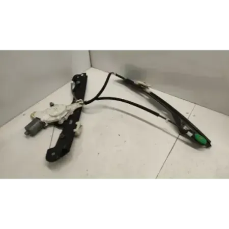 Mecanisme + moteur de leve-glace avant droite bmw serie 1 e87/e81