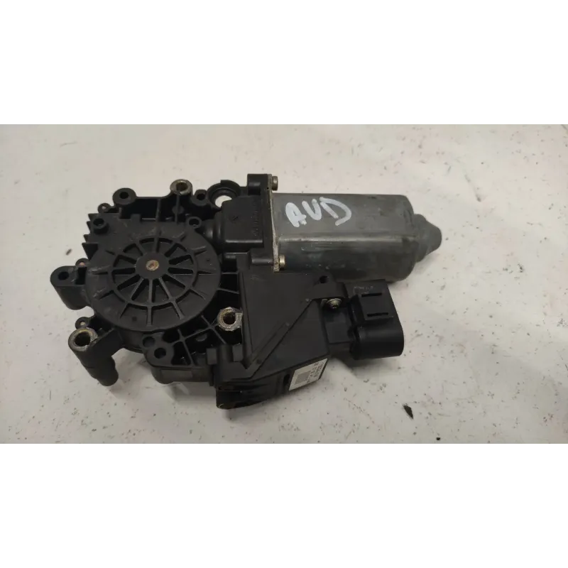 Moteur leve-glace avant droit audi a6 4b c5