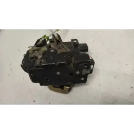 Serrure porte arriere gauche audi a6 4b c5