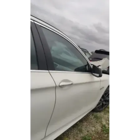 Porte avant droite bmw serie 5 f10/f11