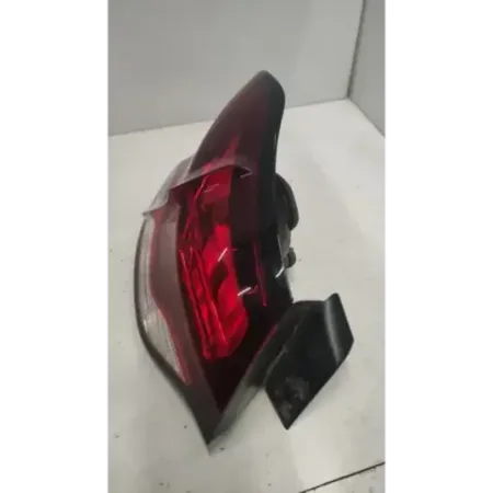 Feu arriere gauche citroen ds4