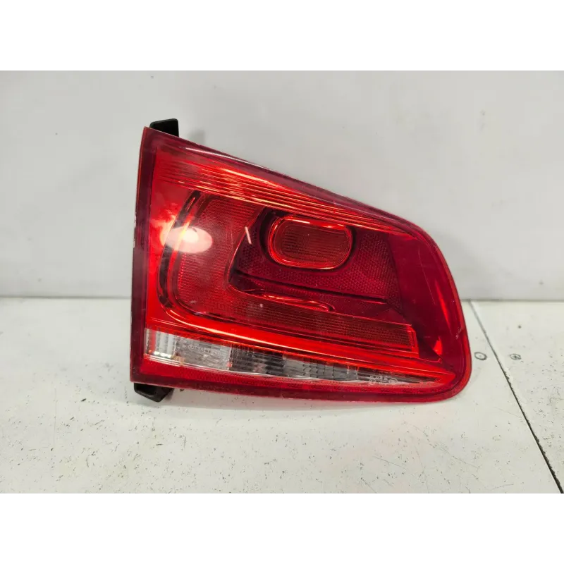 Feu arriere interieur gauche volkswagen touareg 7p ii