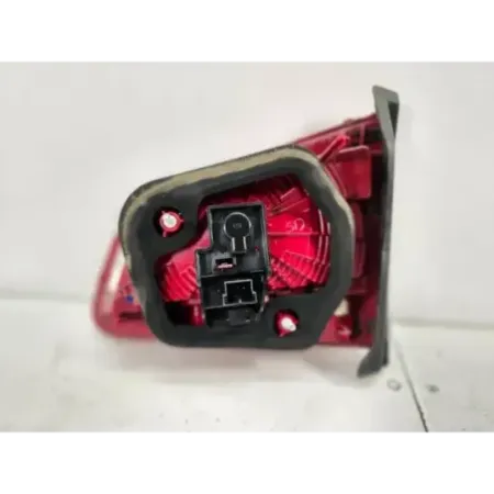 Feu arriere interieur gauche volkswagen touareg 7p ii