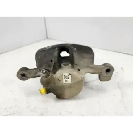 Etrier de frein avant gauche bmw serie 2 f45/f46