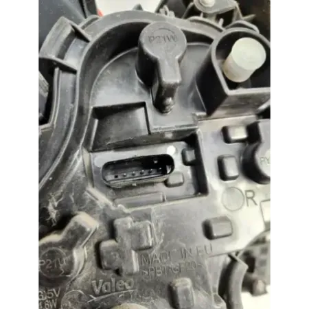 Feu arriere droit bmw serie 1 f20/f21