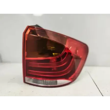 Feu arriere droit bmw x1 e84