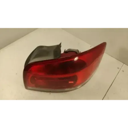 Feu arriere droit audi a3 8p