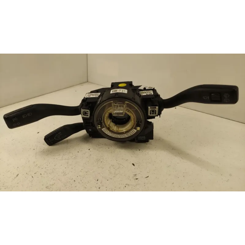 Bloc commodo avec regulateur vitesse audi a3 8p