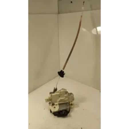 Serrure porte avant gauche audi a3 8p