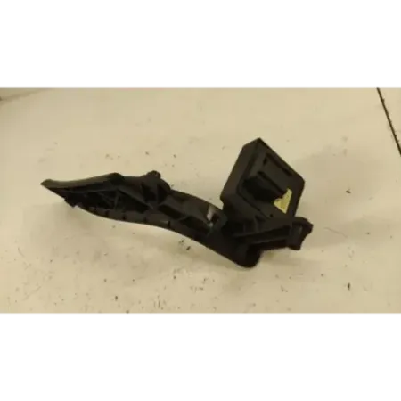 Commande leve-glace porte avant gauche audi a3 8p
