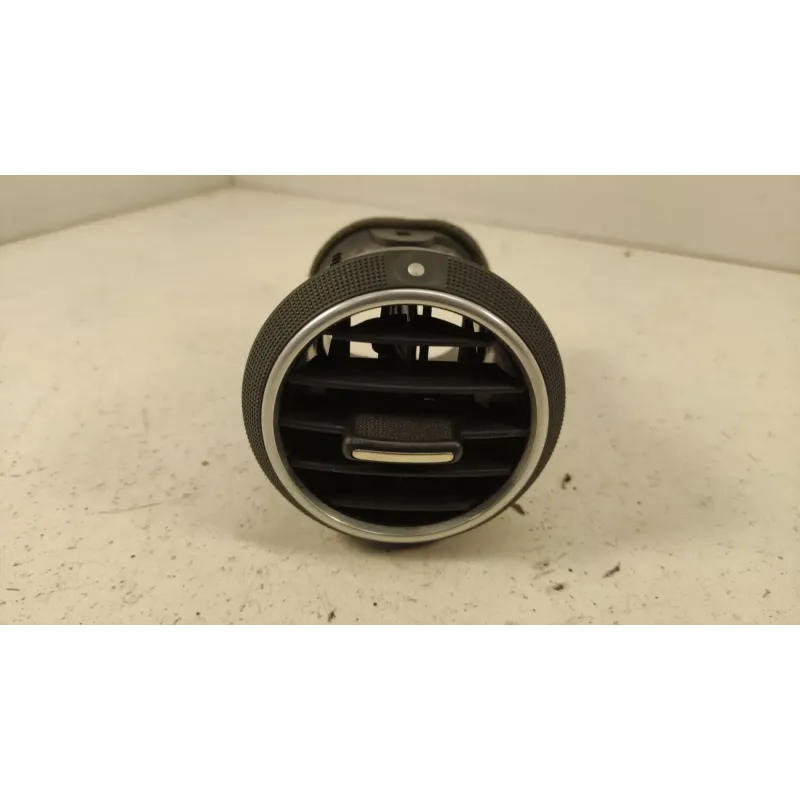 Grille aeration audi a3 8p