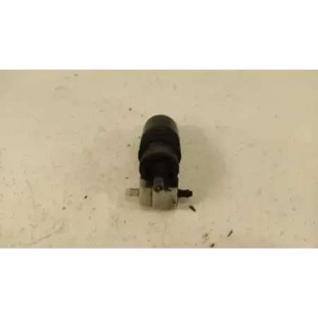 Pompe lave-glace avant audi a3 8p