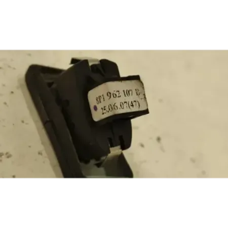Bouton centralisation audi a3 8p