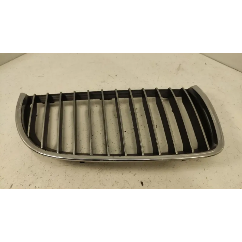 Calandre droit bmw serie 3 e90/e91
