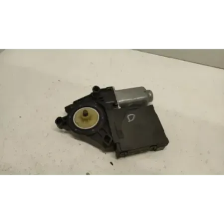 Moteur leve-glace avant droit volkswagen caddy iii 2k