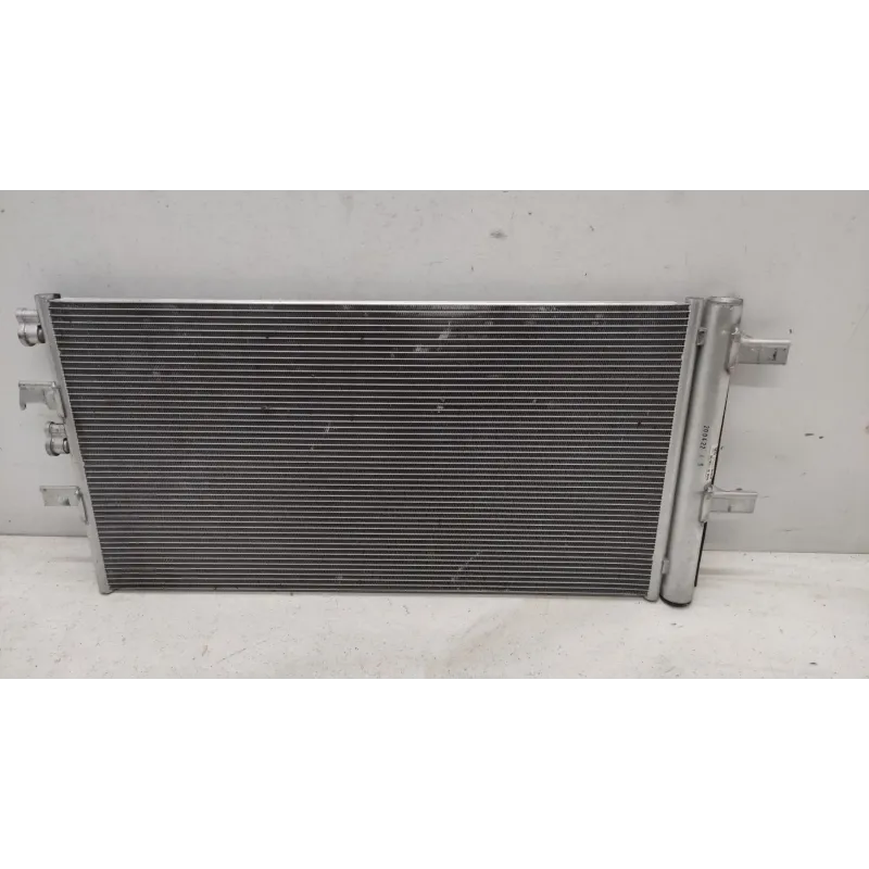 Condenseur climatisation bmw serie 1 f40