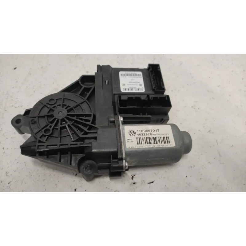 Moteur leve-glace avant gauche volkswagen caddy iii 2k