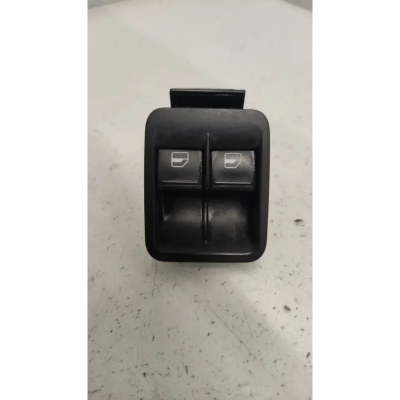 Commande leve-glace porte avant gauche volkswagen caddy iii 2k