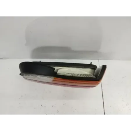 Feu arriere droit bmw serie 3 e36