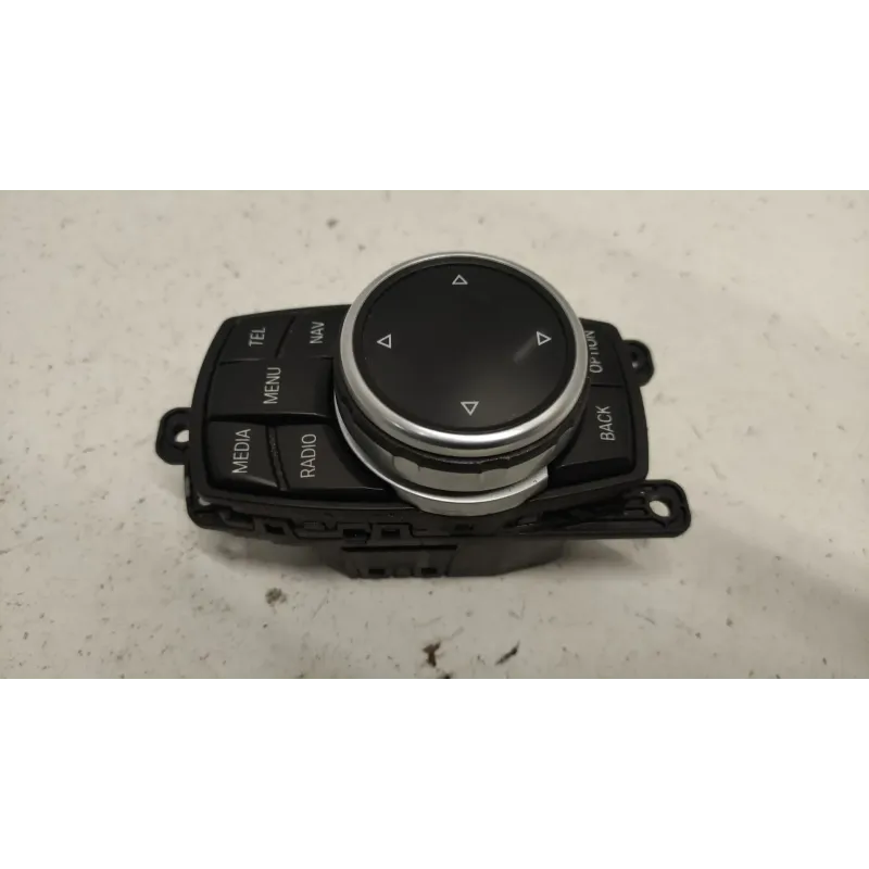 Commande navigation gps bmw serie 1 f20/f21