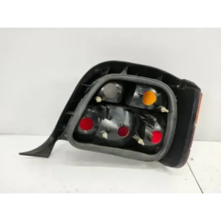 Feu arriere gauche bmw serie 3 e36