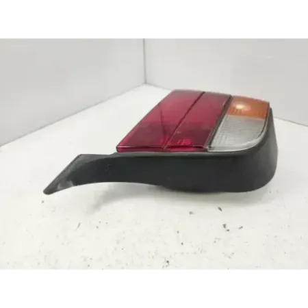 Feu arriere gauche bmw serie 3 e36