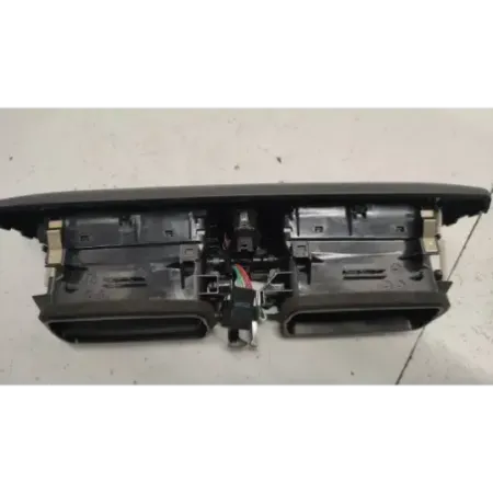 Grille aeration centrale avant bmw serie 1 f20/f21