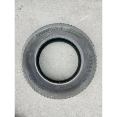 Pneu