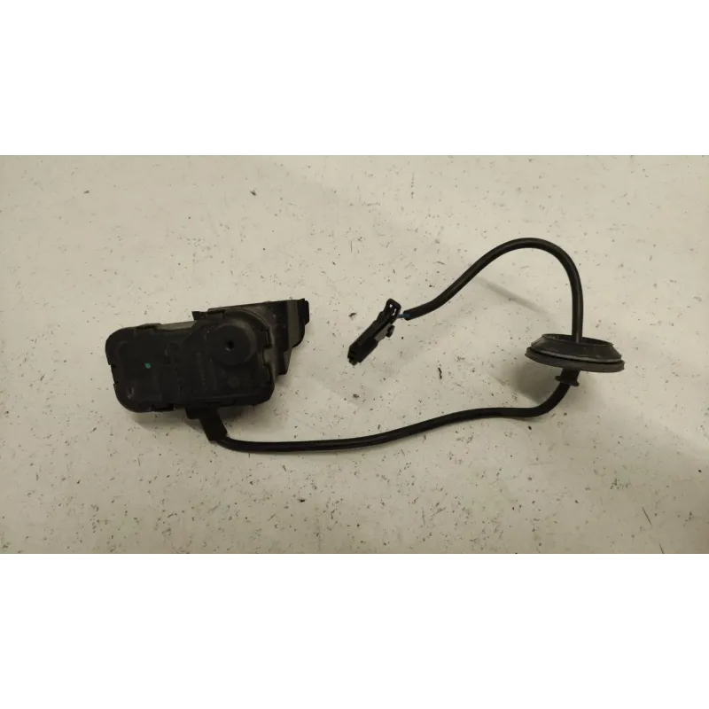 Moteur trappe carburant volkswagen golf 7 vii