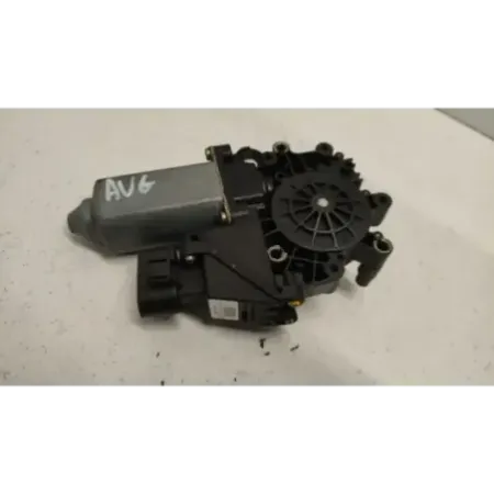 Moteur leve-glace avant gauche audi a6 4b c5