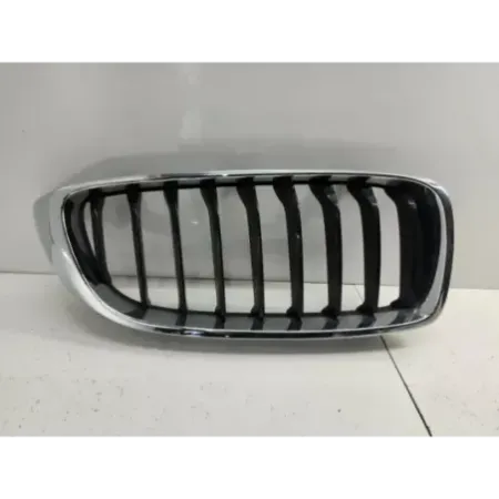 Calandre droit bmw serie 4 f36
