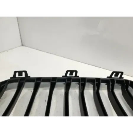 Calandre droit bmw serie 4 f36